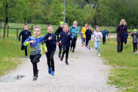 CERKNIŠKI POLMARATON 35 FOTO LJUBO VUKELIČ